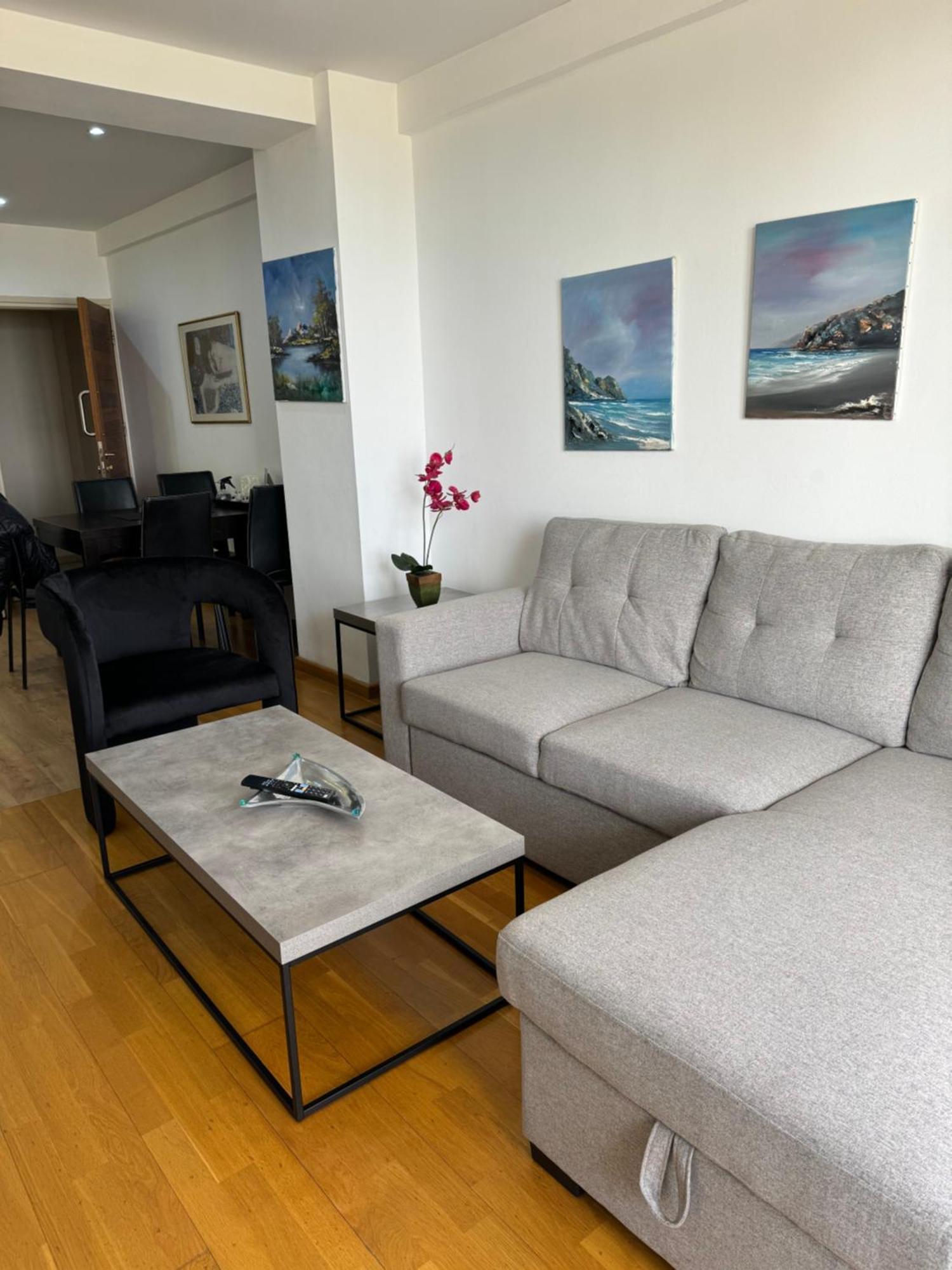 Ithaki Phinikoudes Apartment No. 102 Larnaca Bagian luar foto