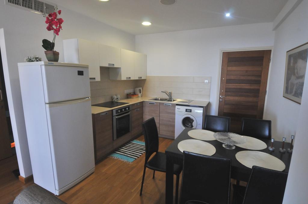 Ithaki Phinikoudes Apartment No. 102 Larnaca Ruang foto
